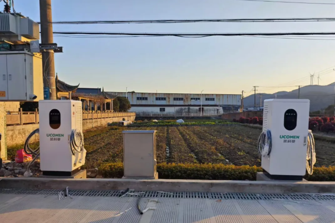 1763427142547004.png 1.png